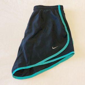 ✨Nike Tempo Shorts✨